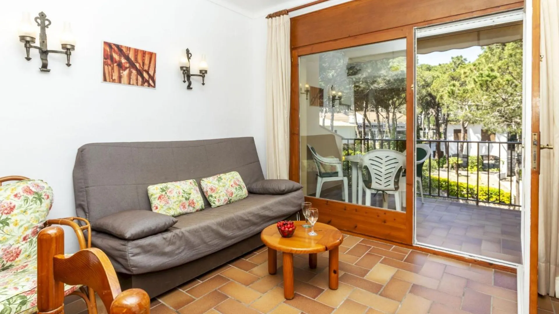 Apartment Melis II By Interhome Pals